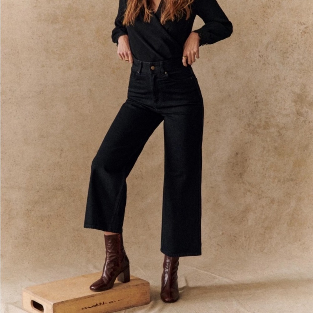 Sezane 6 Le Crop Black Wide Leg Jeans
